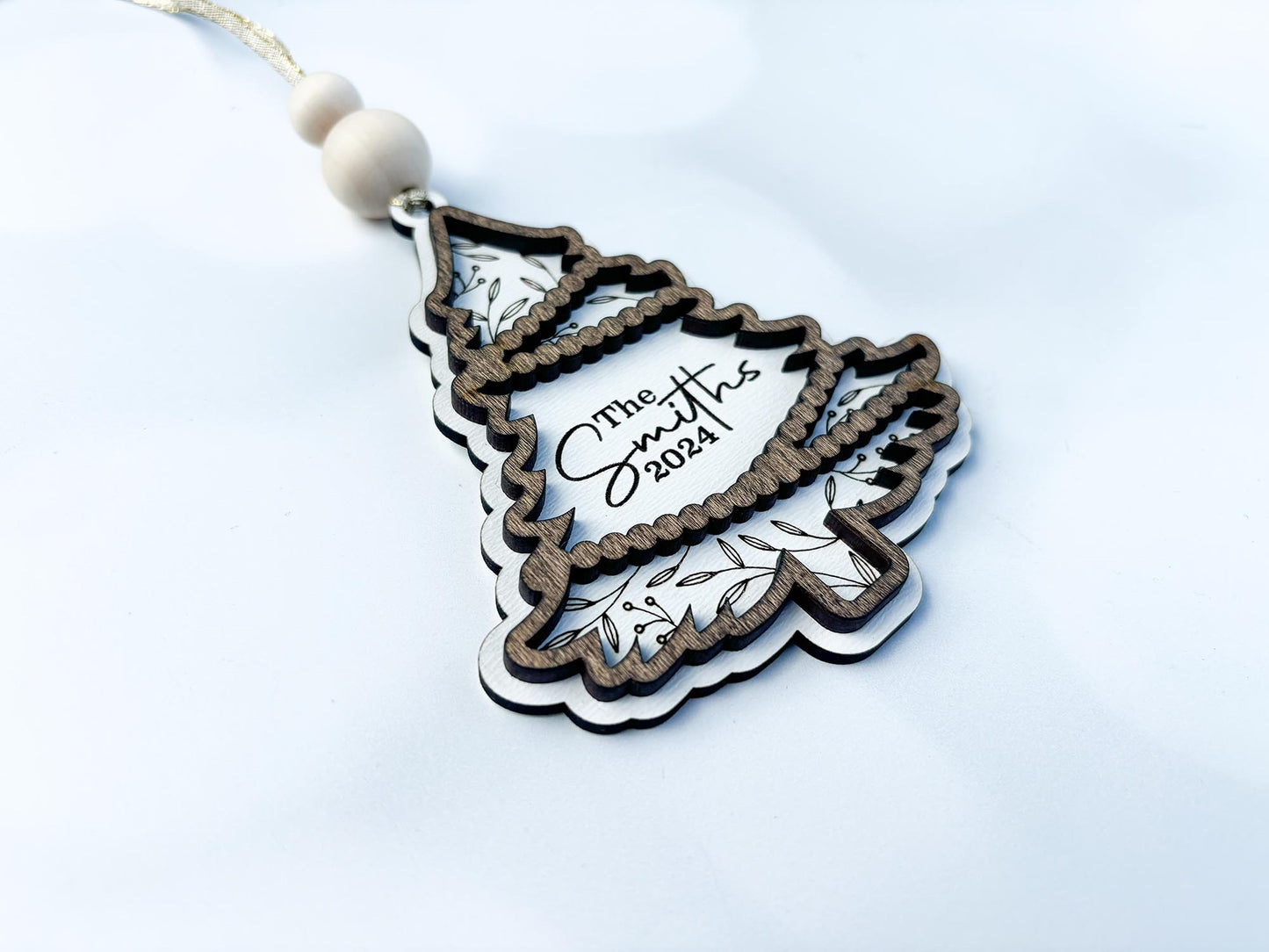 Personalized Christmas Tree Ornament 2025 – Family Name or “Rockin’ Around the Tree” Design
