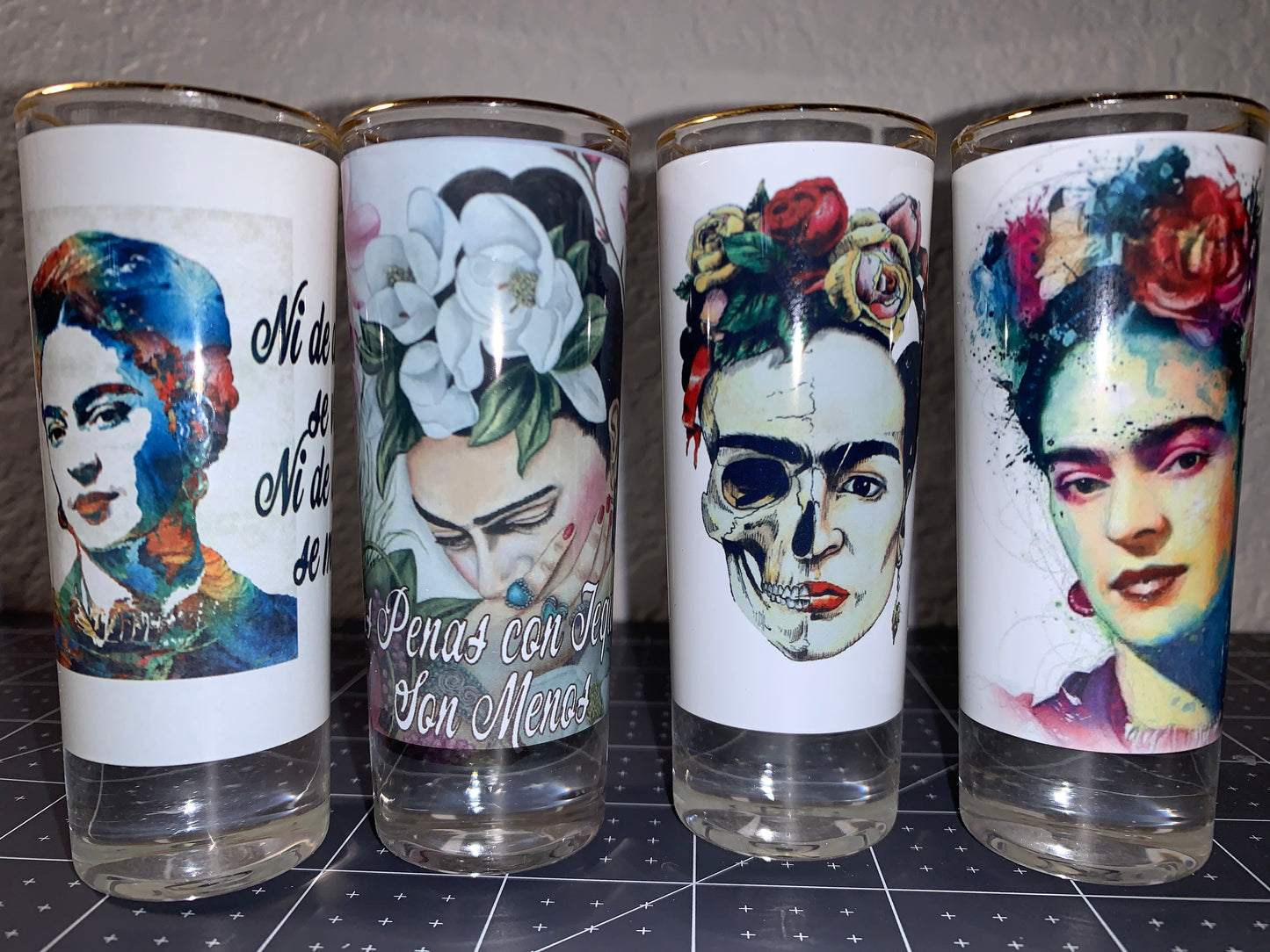 Frida Kahlo shot glasses, shot glass, Frida Kahlo, tequila shot - Set of four shot glasses